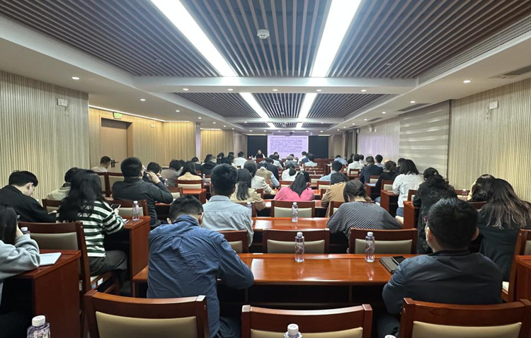 91猫先生
举办局党组理论学习中心组专题学法讲座<br/>暨第三十四期“广东药品监管学习讲坛”